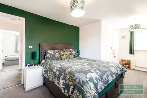 Photo 25- click for photo gallery